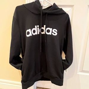Adidas black hooded sweatshirt with pockets!